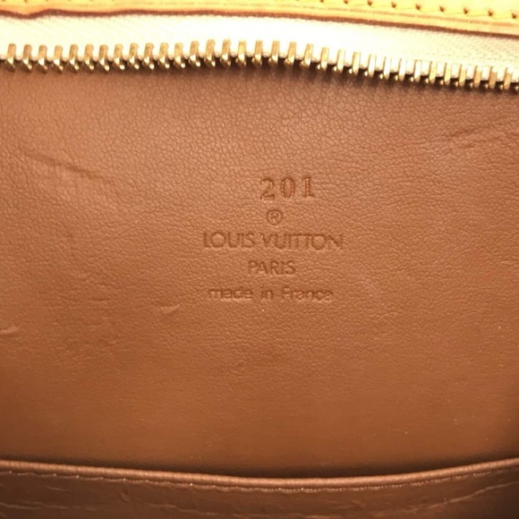 Authentic Louis Vuitton rare gold forsyth vernis - Picture 8 of 15